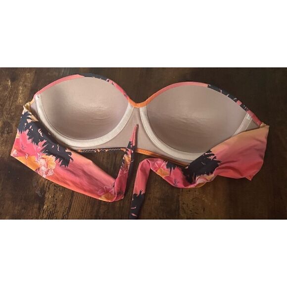 Amir Slama
print Ilha de Hibiscus bikini Top - Picture 6 of 8